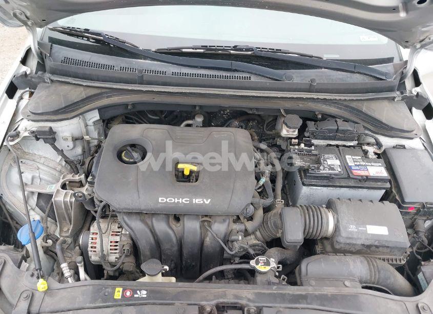 Photo 10 of 2017 Hyundai Elantra SE (VIN 5NPD74LF0HH208348)