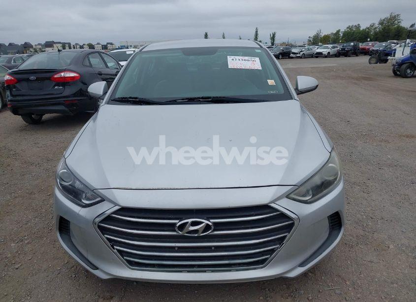 Photo 12 of 2017 Hyundai Elantra SE (VIN 5NPD74LF0HH208348)