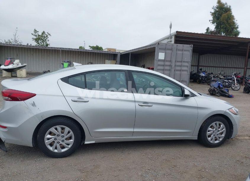 Photo 13 of 2017 Hyundai Elantra SE (VIN 5NPD74LF0HH208348)