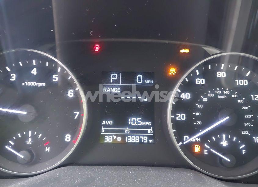 Photo 7 of 2017 Hyundai Elantra SE (VIN 5NPD74LF0HH211279)