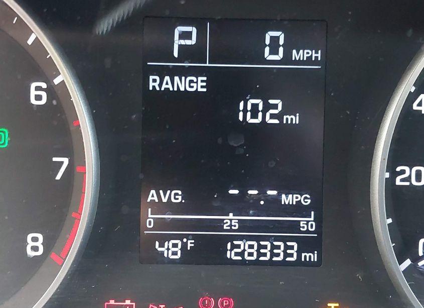 Photo 16 of 2018 Hyundai Elantra SE (VIN 5NPD74LF0JH231909)