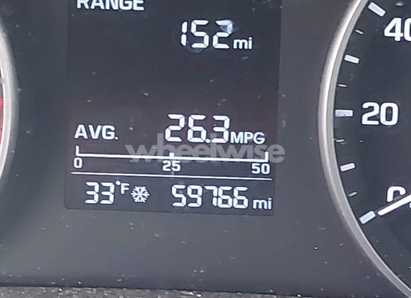 Photo 16 of 2018 Hyundai Elantra SE (VIN 5NPD74LF0JH280012)