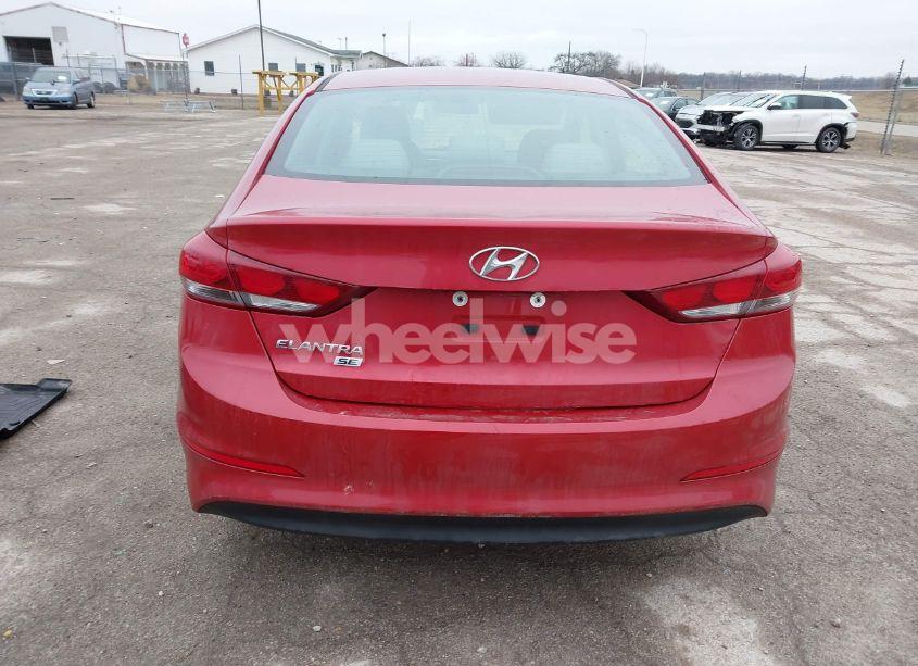 Photo 17 of 2018 Hyundai Elantra SE (VIN 5NPD74LF0JH280012)
