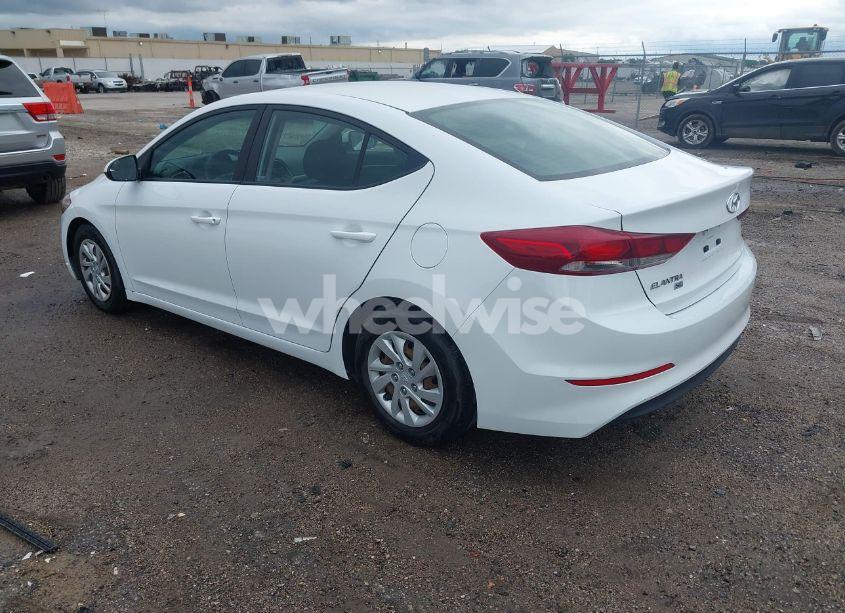 Photo 3 of 2018 Hyundai Elantra SE (VIN 5NPD74LF0JH342332)
