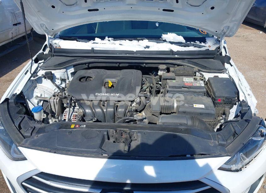 Photo 10 of 2018 Hyundai Elantra SE (VIN 5NPD74LF0JH344288)