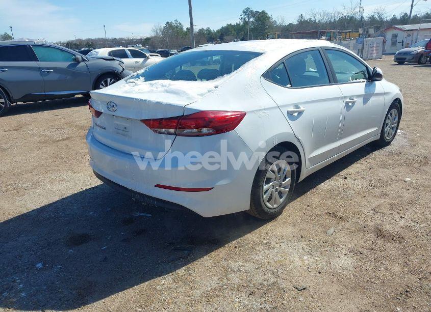 Photo 4 of 2018 Hyundai Elantra SE (VIN 5NPD74LF0JH344288)