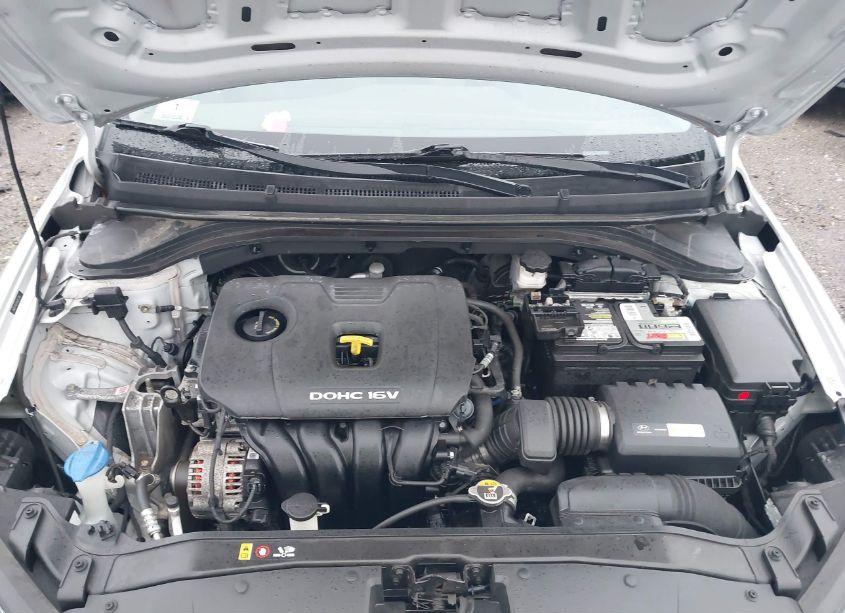 Photo 10 of 2018 Hyundai Elantra SE (VIN 5NPD74LF0JH353461)