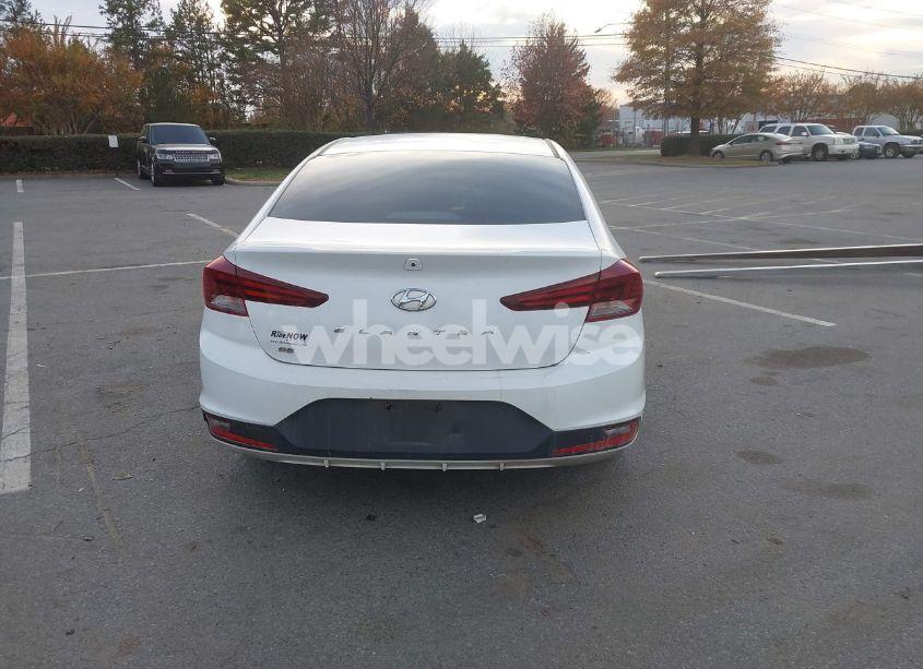 Photo 16 of 2019 Hyundai Elantra SE (VIN 5NPD74LF0KH430735)