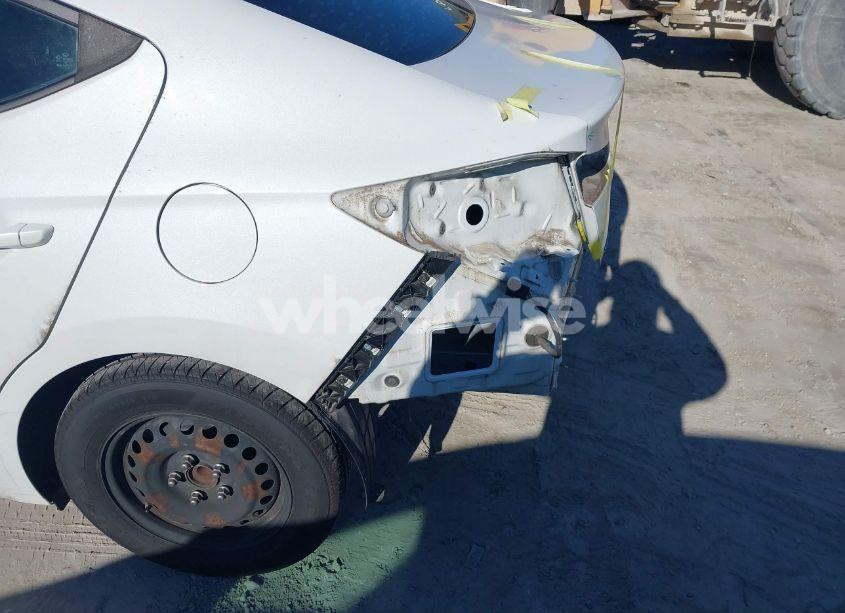 Photo 19 of 2019 Hyundai Elantra SE (VIN 5NPD74LF0KH442495)