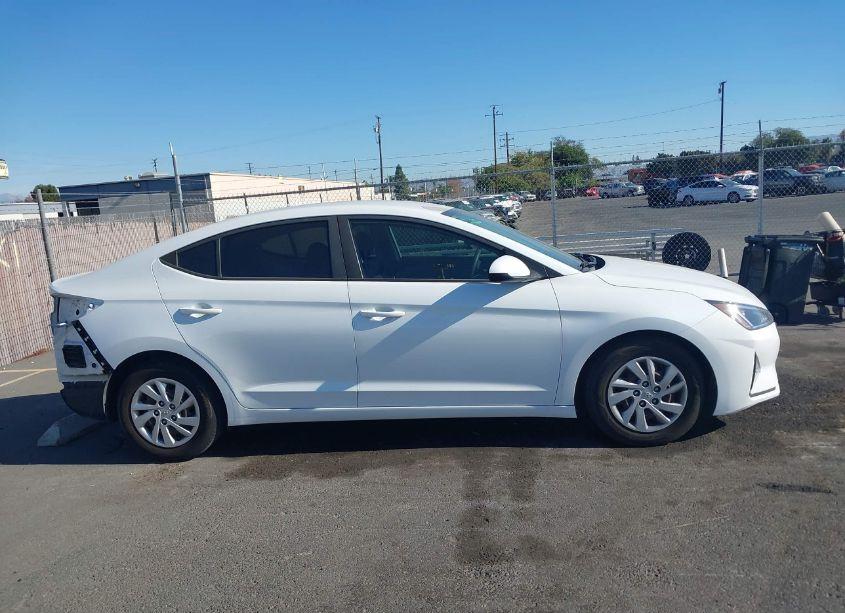 Photo 13 of 2019 Hyundai Elantra SE (VIN 5NPD74LF0KH445686)