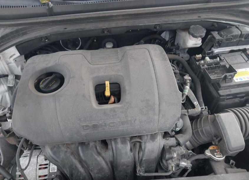 Photo 10 of 2019 Hyundai Elantra SE (VIN 5NPD74LF0KH487193)