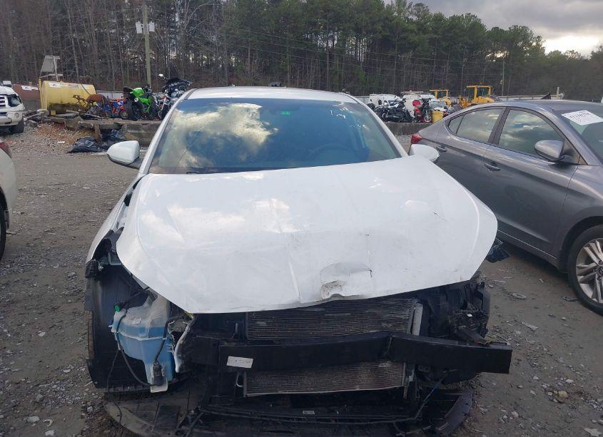 Photo 12 of 2019 Hyundai Elantra SE (VIN 5NPD74LF0KH487193)