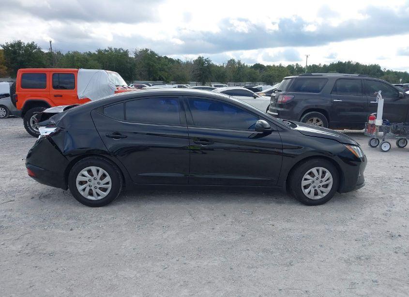 Photo 13 of 2020 Hyundai Elantra SE (VIN 5NPD74LF0LH560936)