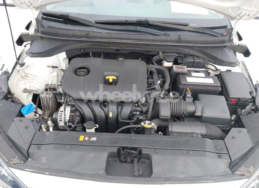 Photo 10 of 2020 Hyundai Elantra SE (VIN 5NPD74LF0LH609195)