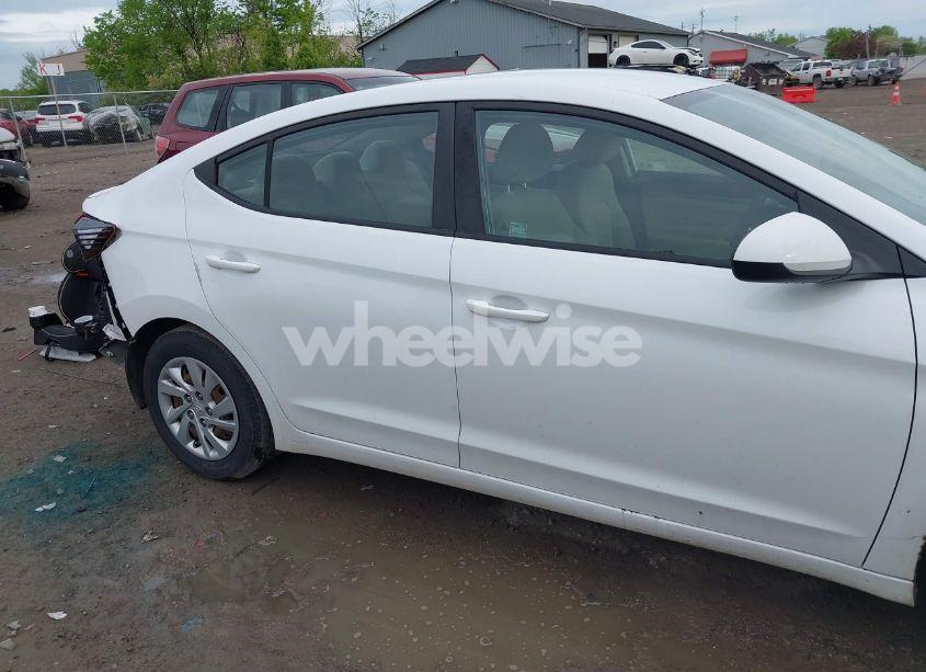 Photo 14 of 2020 Hyundai Elantra SE (VIN 5NPD74LF0LH609195)