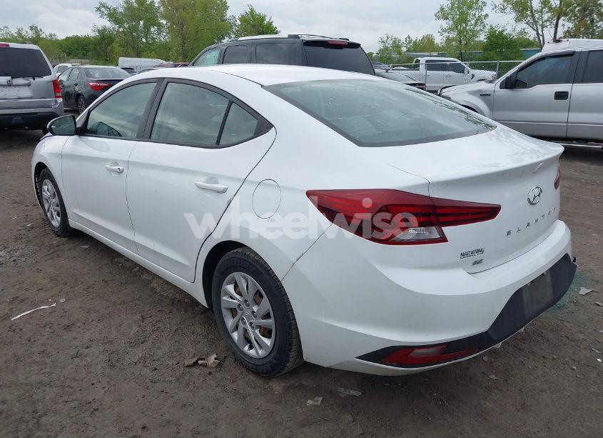 Photo 3 of 2020 Hyundai Elantra SE (VIN 5NPD74LF0LH609195)