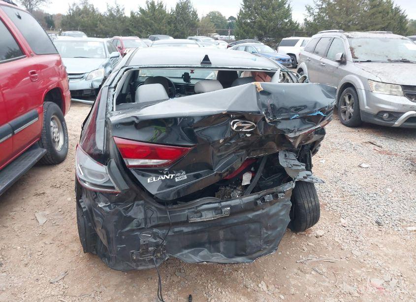 Photo 16 of 2017 Hyundai Elantra SE (VIN 5NPD74LF1HH052305)