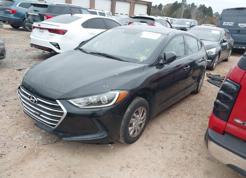 Photo 2 of 2017 Hyundai Elantra SE (VIN 5NPD74LF1HH052305)