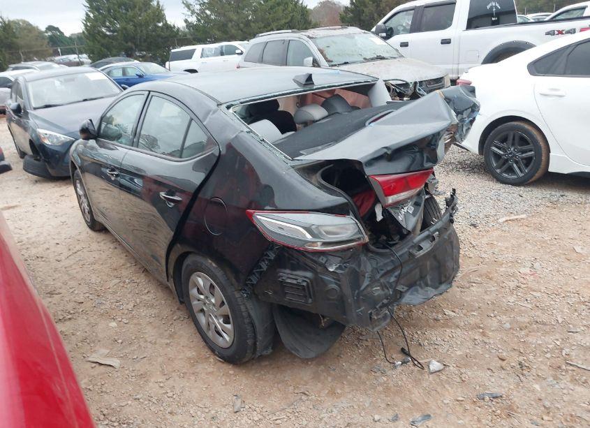 Photo 3 of 2017 Hyundai Elantra SE (VIN 5NPD74LF1HH052305)