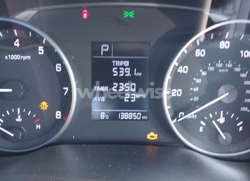 Photo 15 of 2017 Hyundai Elantra SE (VIN 5NPD74LF1HH070853)