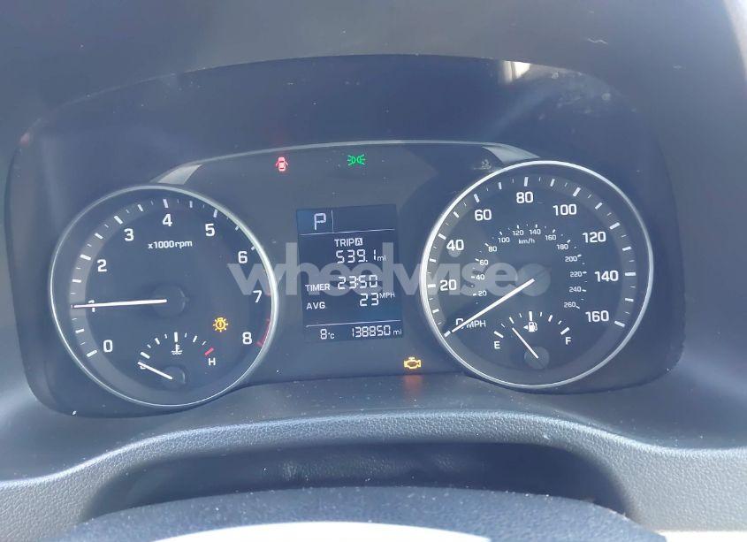 Photo 7 of 2017 Hyundai Elantra SE (VIN 5NPD74LF1HH070853)