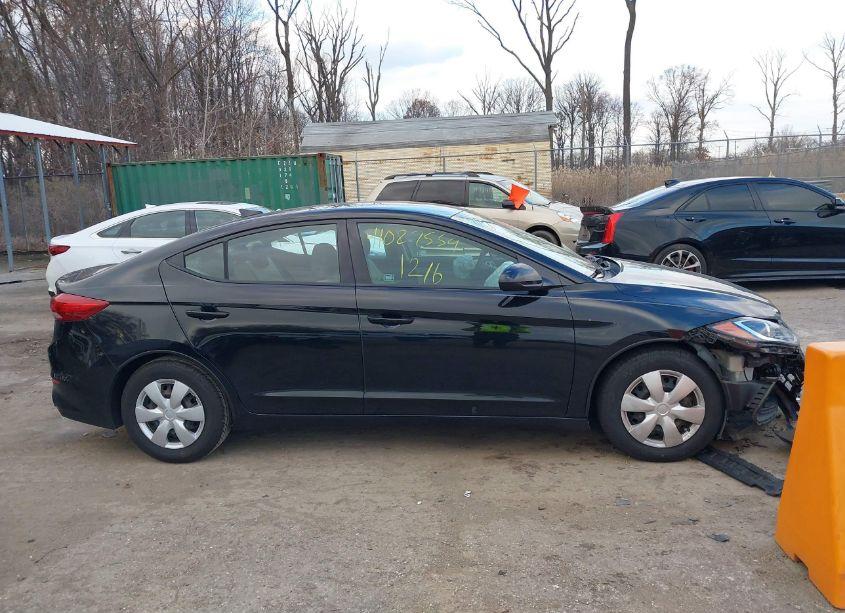 Photo 13 of 2017 Hyundai Elantra SE (VIN 5NPD74LF1HH110977)