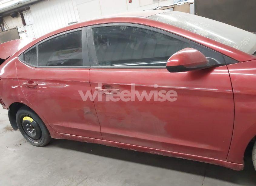 Photo 13 of 2017 Hyundai Elantra SE (VIN 5NPD74LF1HH112826)