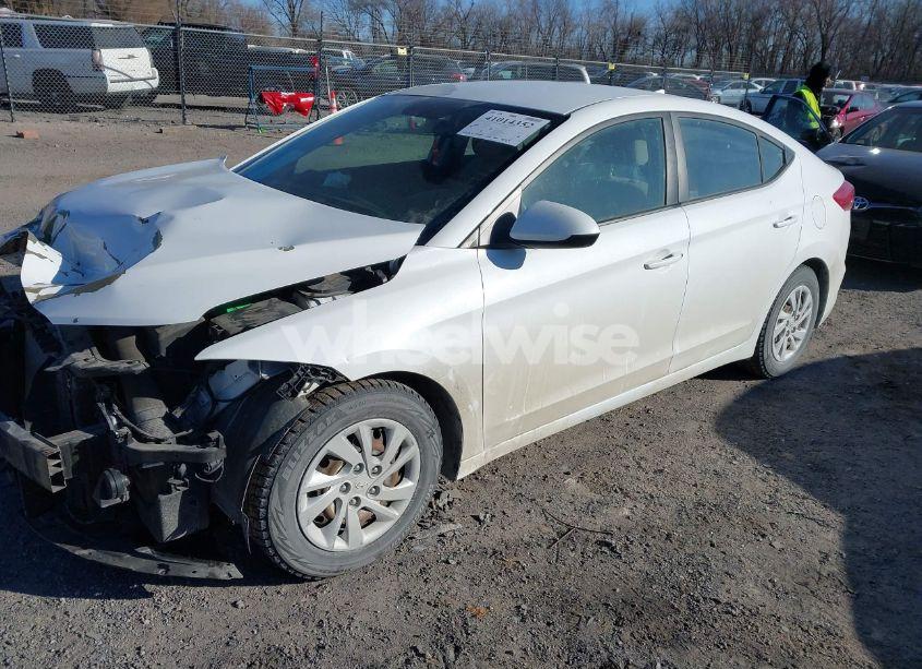 Photo 2 of 2017 Hyundai Elantra SE (VIN 5NPD74LF1HH139654)