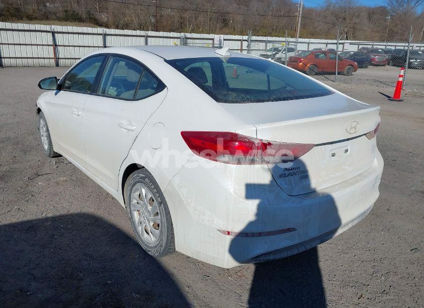 Photo 3 of 2017 Hyundai Elantra SE (VIN 5NPD74LF1HH139654)