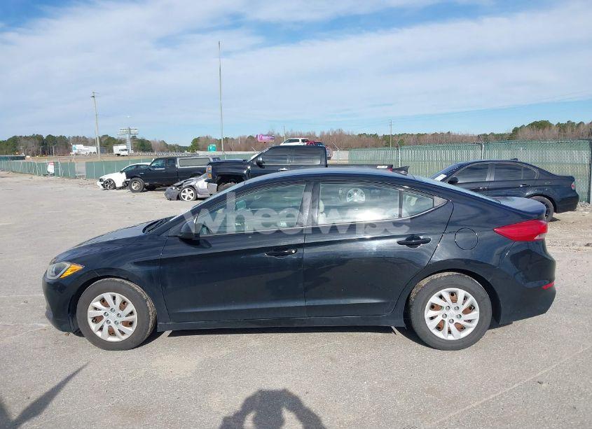Photo 15 of 2017 Hyundai Elantra SE (VIN 5NPD74LF1HH144482)