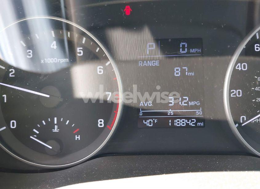 Photo 16 of 2017 Hyundai Elantra SE (VIN 5NPD74LF1HH144482)