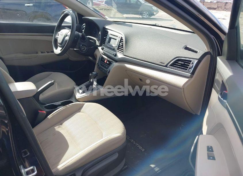 Photo 5 of 2017 Hyundai Elantra SE (VIN 5NPD74LF1HH144482)