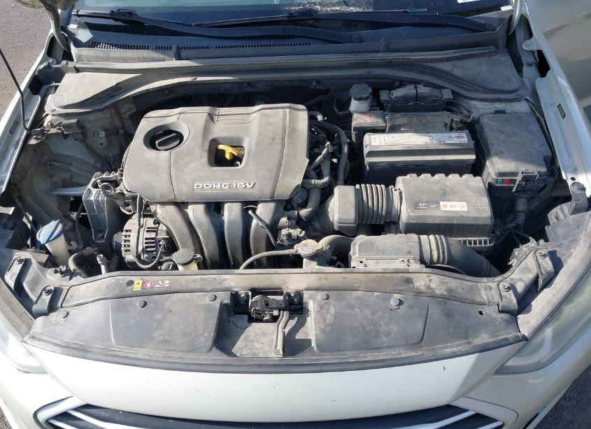 Photo 10 of 2017 Hyundai Elantra SE (VIN 5NPD74LF1HH166644)