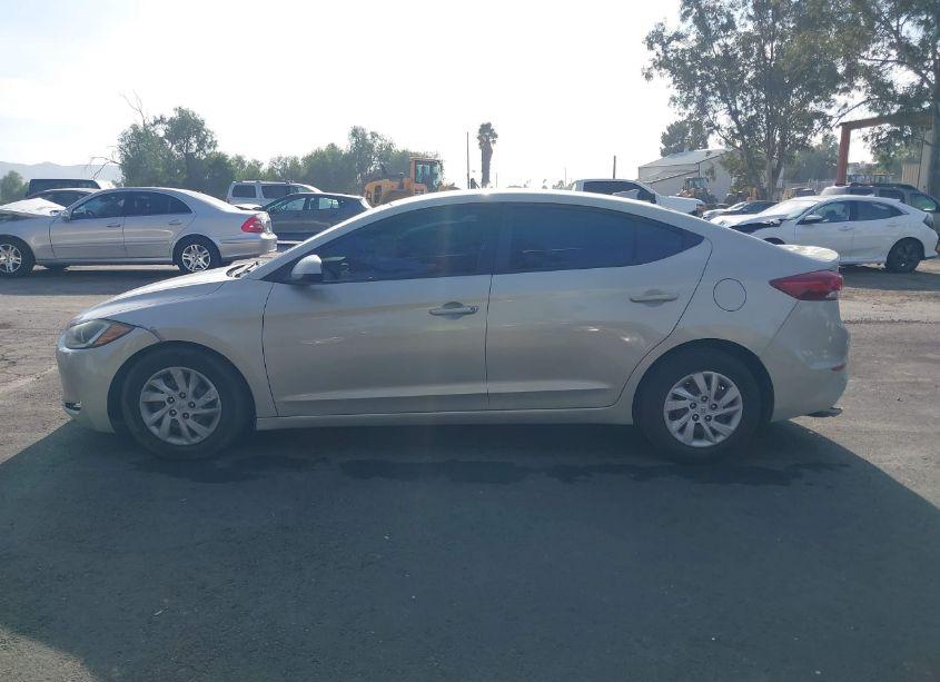 Photo 14 of 2017 Hyundai Elantra SE (VIN 5NPD74LF1HH166644)