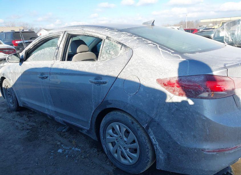 Photo 14 of 2017 Hyundai Elantra SE (VIN 5NPD74LF1HH168099)