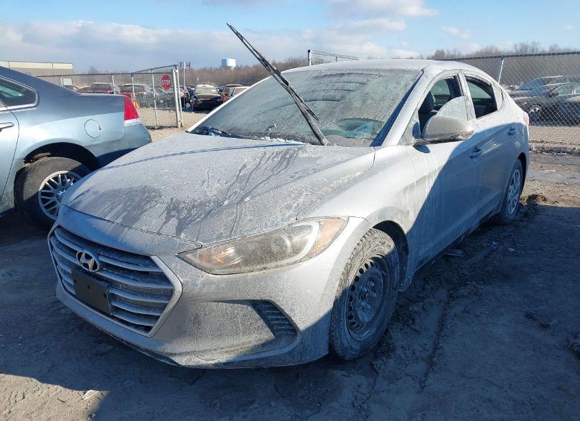 Photo 2 of 2017 Hyundai Elantra SE (VIN 5NPD74LF1HH168099)