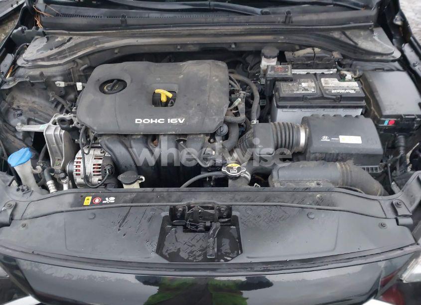 Photo 10 of 2017 Hyundai Elantra SE (VIN 5NPD74LF1HH175103)