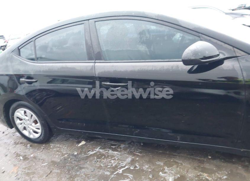 Photo 13 of 2017 Hyundai Elantra SE (VIN 5NPD74LF1HH175103)