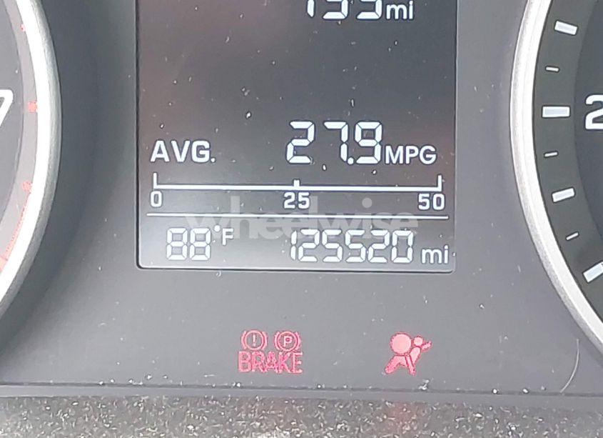 Photo 15 of 2017 Hyundai Elantra SE (VIN 5NPD74LF1HH175974)