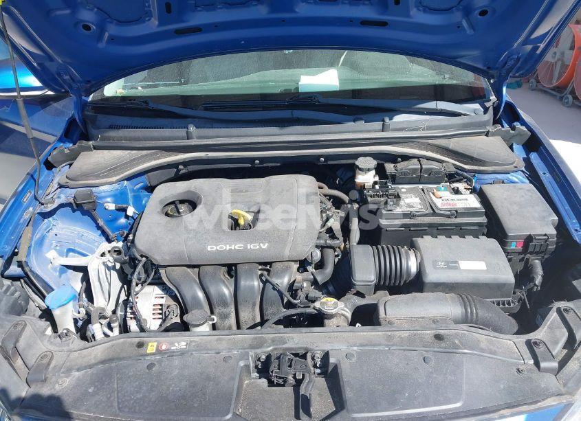 Photo 10 of 2017 Hyundai Elantra SE (VIN 5NPD74LF1HH186585)