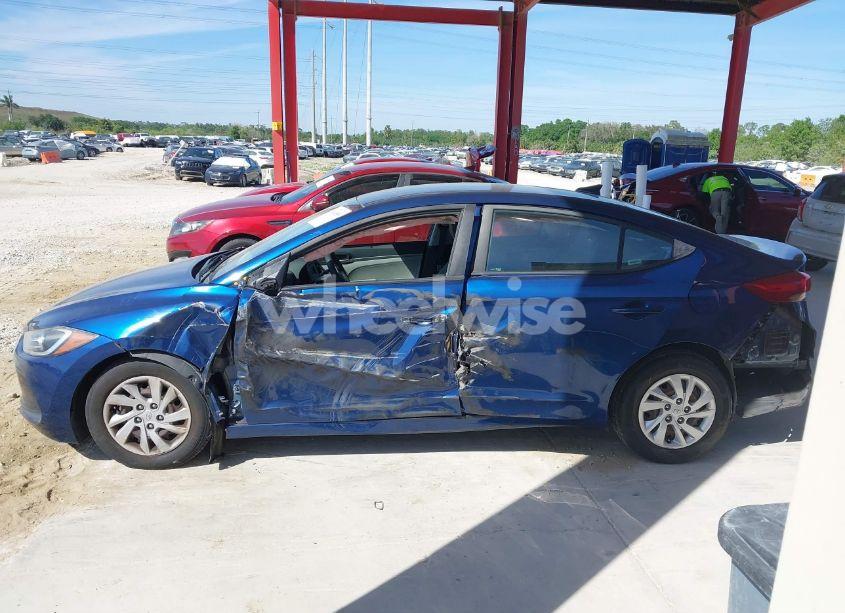 Photo 15 of 2017 Hyundai Elantra SE (VIN 5NPD74LF1HH186585)