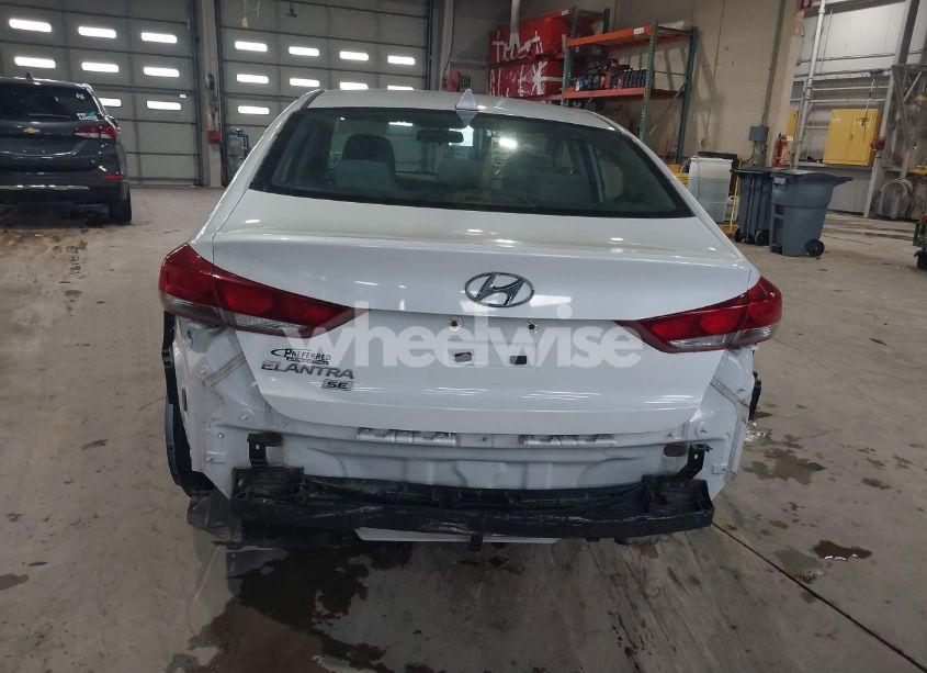 Photo 16 of 2017 Hyundai Elantra SE (VIN 5NPD74LF1HH196873)