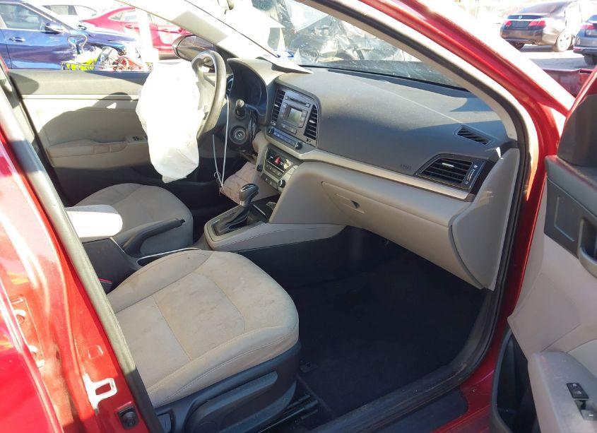 Photo 5 of 2017 Hyundai Elantra SE (VIN 5NPD74LF1HH208522)