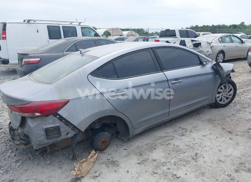 Photo 4 of 2017 Hyundai Elantra SE (VIN 5NPD74LF1HH209962)