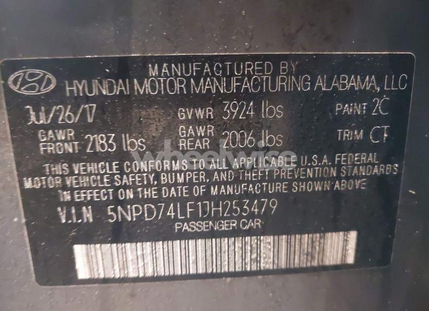 Photo 9 of 2018 Hyundai Elantra SE (VIN 5NPD74LF1JH253479)