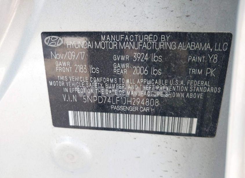 Photo 9 of 2018 Hyundai Elantra SE (VIN 5NPD74LF1JH294808)