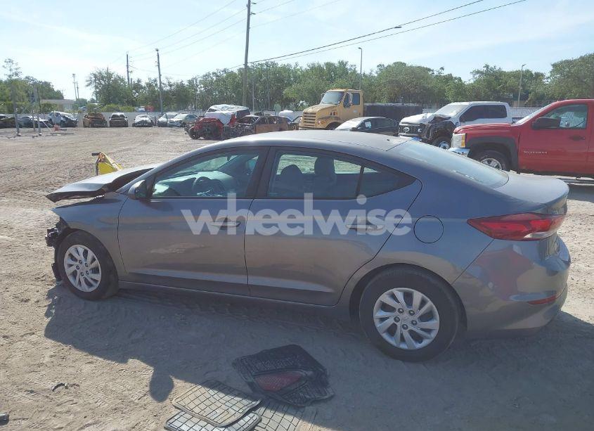 Photo 14 of 2018 Hyundai Elantra SE (VIN 5NPD74LF1JH336992)