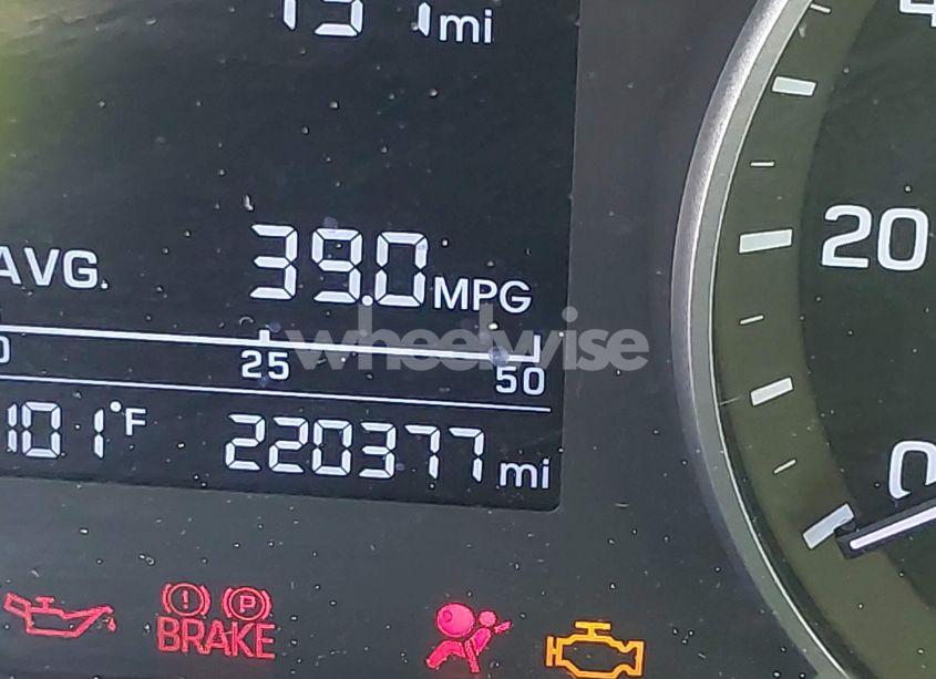 Photo 15 of 2018 Hyundai Elantra SE (VIN 5NPD74LF1JH386372)