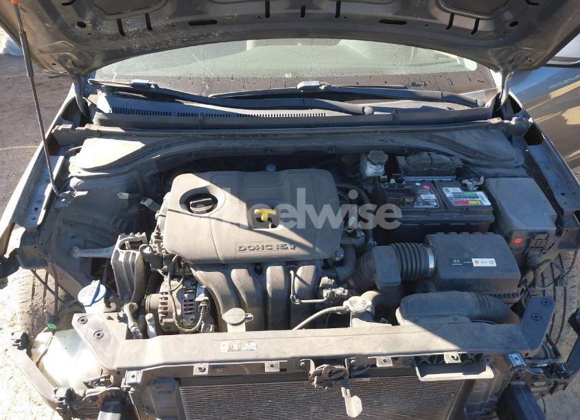 Photo 10 of 2019 Hyundai Elantra SE (VIN 5NPD74LF1KH489759)