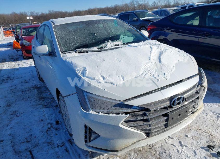 2020 Hyundai Elantra SE (VIN 5NPD74LF1LH505170) main photo